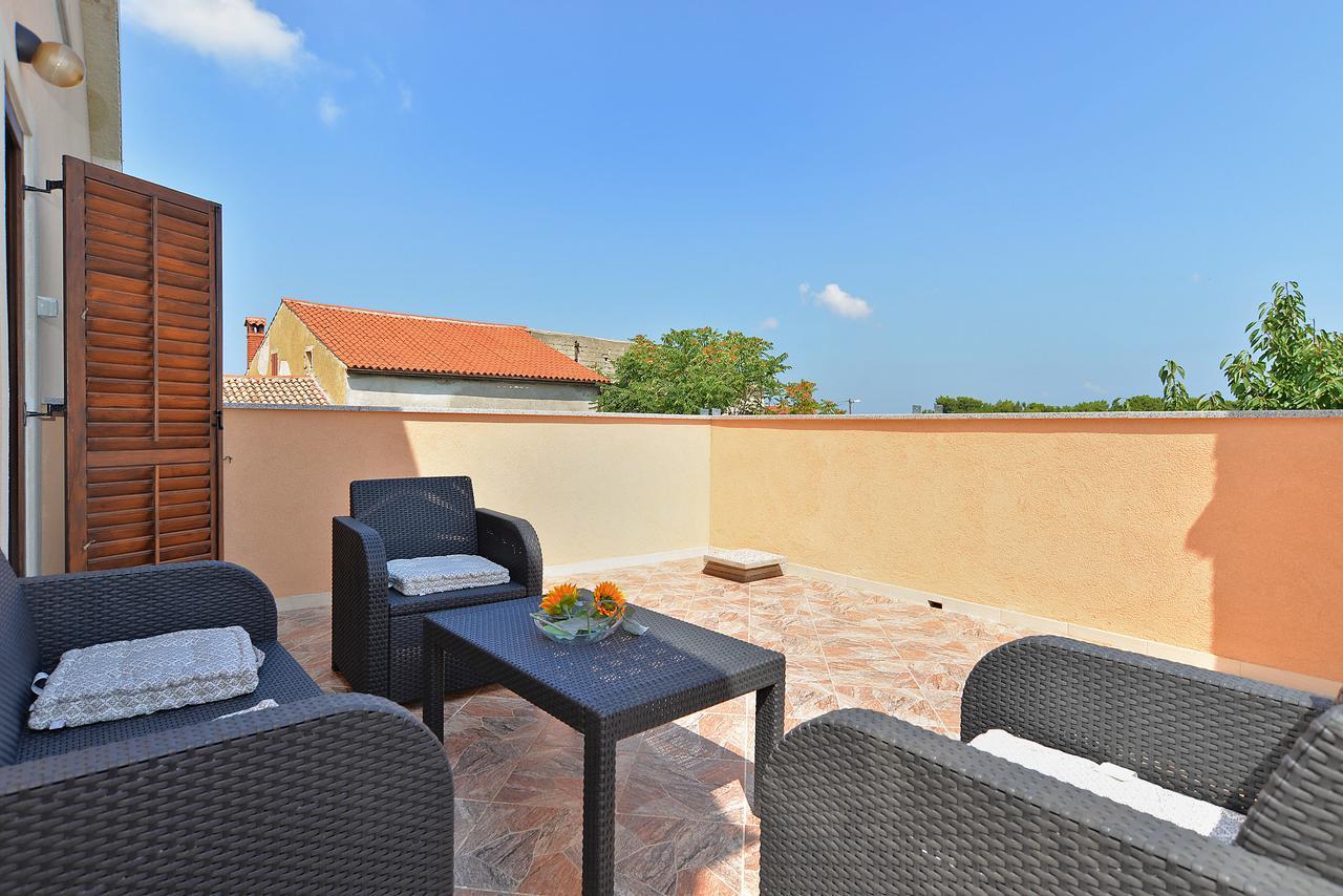 Apartments Gracijano 1724 Ližnjan Zewnętrze zdjęcie