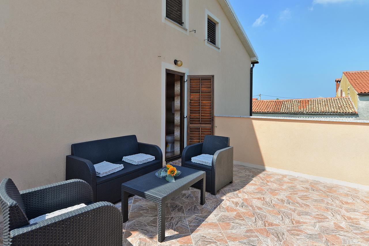 Apartments Gracijano 1724 Ližnjan Zewnętrze zdjęcie