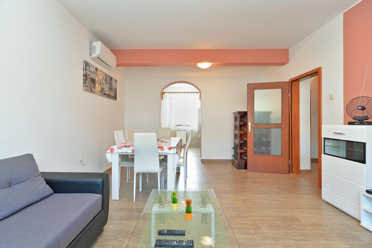Apartments Gracijano 1724 Ližnjan Zewnętrze zdjęcie